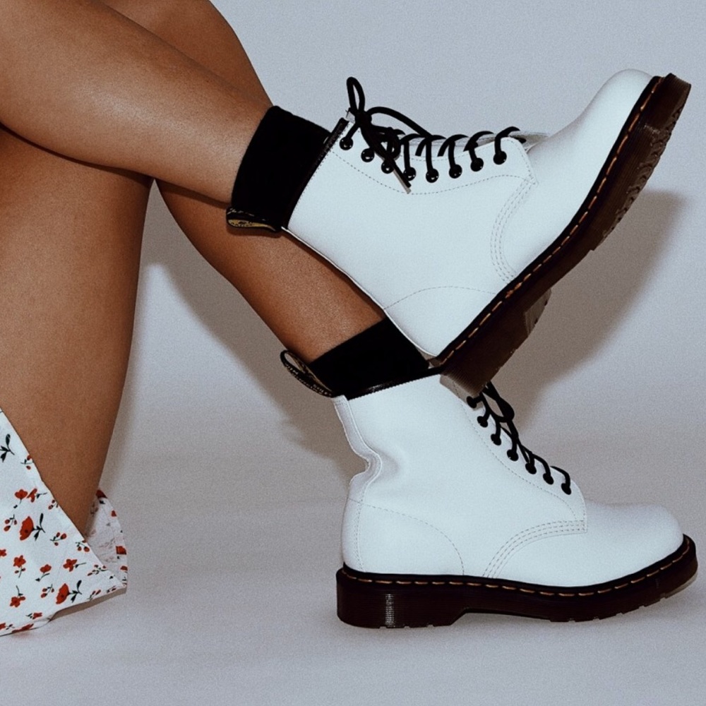 Meet your Posher, Becky